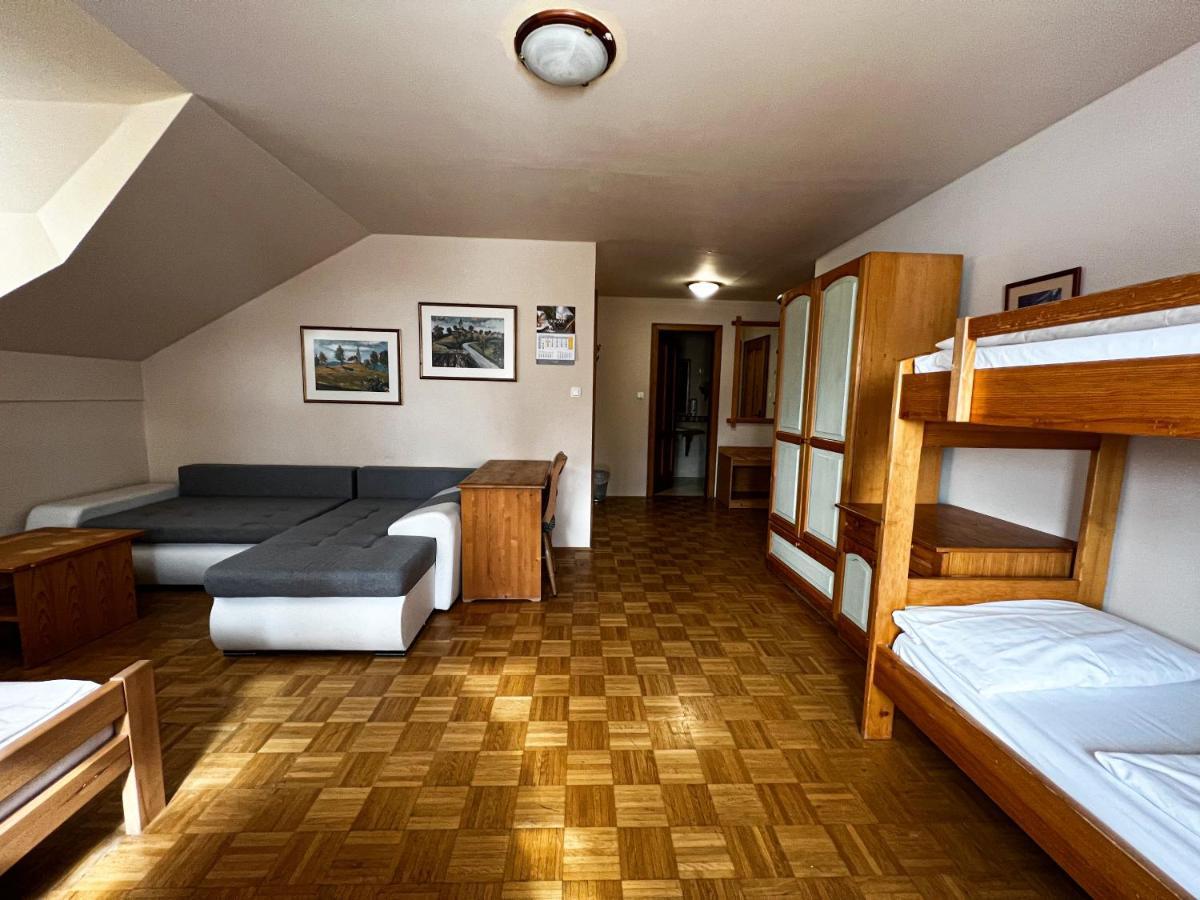 Guesthouse Smogavc Zreče Buitenkant foto